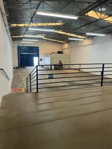 Galpão/Depósito/Armazém para alugar, 348m² no Residencial e Comercial Palmares, Ribeirão Preto