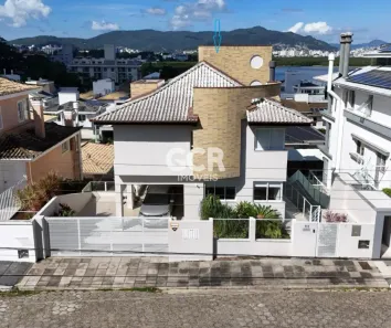 Casa com 4 Quartos à venda, 567m² no João Paulo, Florianópolis