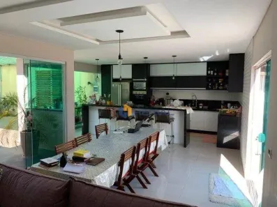 Fazenda/Sítio com 2 Quartos à venda, 1100m² no Parque Tarumã, Maringá