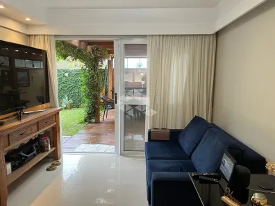 Casa de Condomínio com 3 Quartos à venda, 241m² no Teresópolis, Porto Alegre