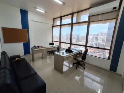 Ponto Comercial para alugar, 68m² no Renascença, São Luís