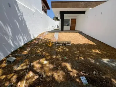 Casa com 3 Quartos para alugar, 200m² no Copacabana, Belo Horizonte