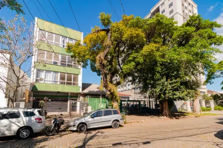 Apartamento com 1 Quarto para alugar, 38m² no Azenha, Porto Alegre