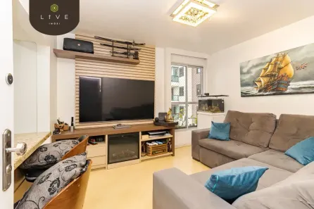 Apartamento com 2 Quartos à venda, 61m² no Centro Cívico, Curitiba