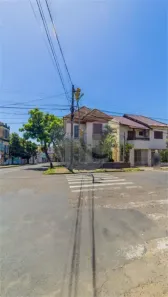 Lote/Terreno à venda, 200m² no Medianeira, Porto Alegre