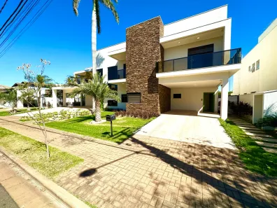 Casa de Condomínio com 5 Quartos à venda, 822m² no Jardim Itália, Cuiabá