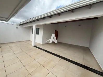 Casa com 3 Quartos para alugar, 360m² no Segismundo Pereira, Uberlândia