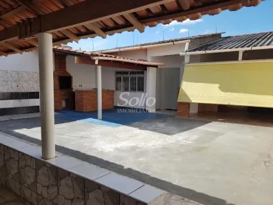 Casa com 4 Quartos à venda, 171m² no Tocantins, Uberlândia