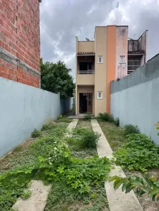 Sobrado com 2 Quartos à venda, 89m² no Jardim Bandeirantes, Maracanaú