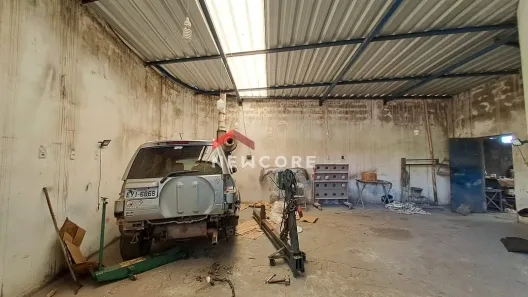 Galpão/Depósito/Armazém com 1 Quarto à venda, 600m² no Jardim Conceição (Sousas), Campinas