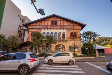 Prédio Comercial para alugar, 2046m² no Centro, Blumenau