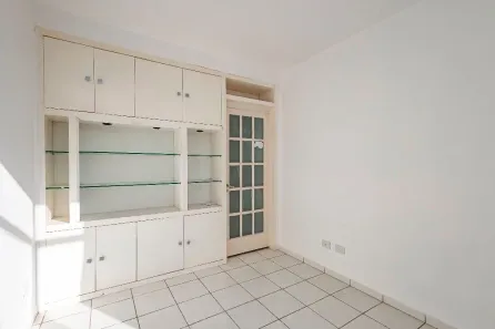 Sala Comercial à venda, 25m² no Centro, Curitiba