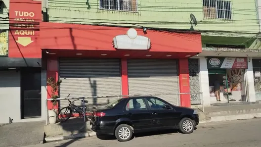 Ponto Comercial para alugar, 330m² no Comendador Soares, Nova Iguaçu