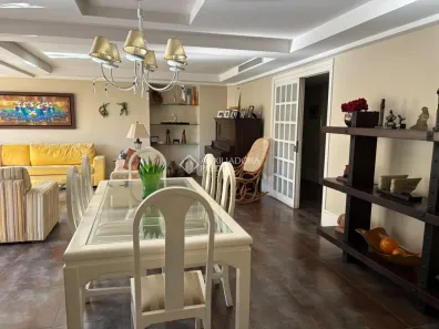 Apartamento com 4 Quartos à venda, 215m² no Mont Serrat, Porto Alegre