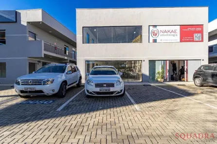 Ponto Comercial para alugar, 80m² no Novo Mundo, Curitiba