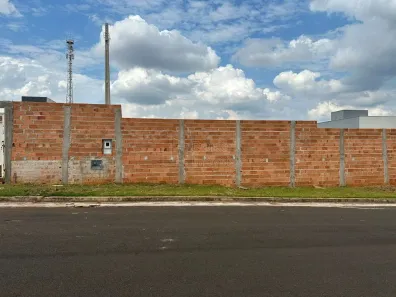 Lote/Terreno à venda, 200m² no Residencial Vista do Horto, Araraquara