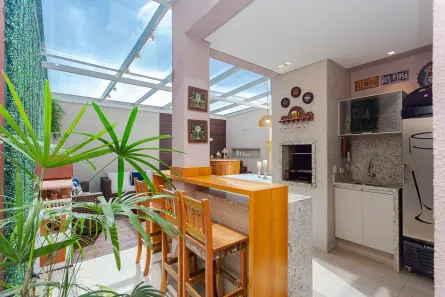 Casa de Condomínio com 3 Quartos à venda, 153m² no Xaxim, Curitiba