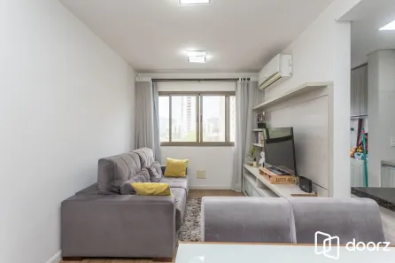 Apartamento com 2 Quartos à venda, 56m² no Partenon, Porto Alegre