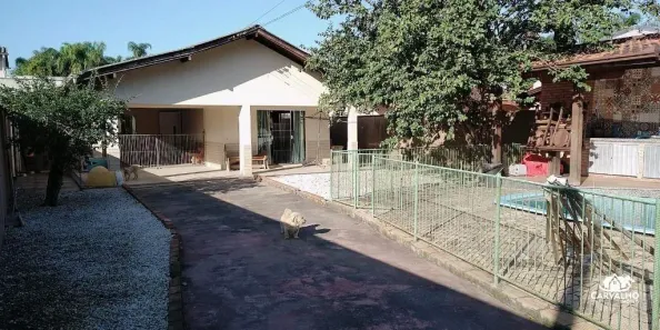 Casa com 2 Quartos à venda, 175m² no Centro, Balneário Piçarras