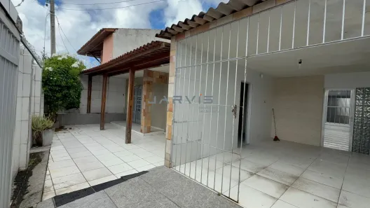 Casa com 4 Quartos à venda, 210m² no Pitanguinha, Maceió
