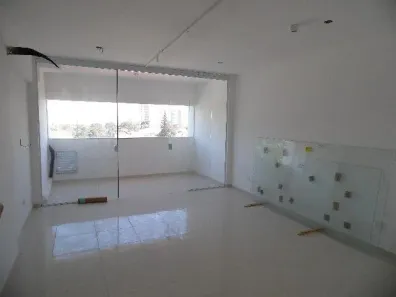 Sala Comercial à venda, 33m² no Jardim Eugênia, Guarulhos