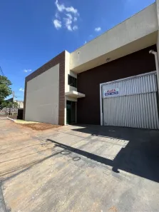 Ponto Comercial com 4 Quartos à venda, 329m² no Loteamento Grajaú, Maringá