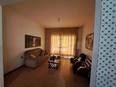Prédio Comercial com 6 Quartos para alugar, 294m² no Centro, Montes Claros