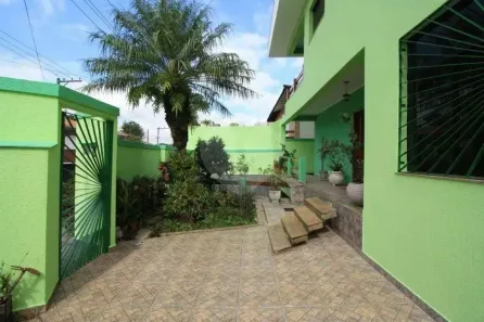Sobrado com 4 Quartos à venda, 505m² no Cidade São Francisco, São Paulo