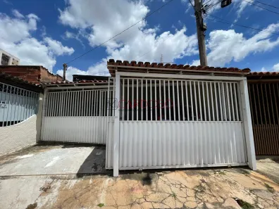 Casa com 3 Quartos à venda, 112m² no Samambaia Sul, Brasília