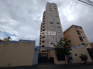Apartamento com 3 Quartos para alugar, 130m² no Nossa Senhora Aparecida, Uberlândia