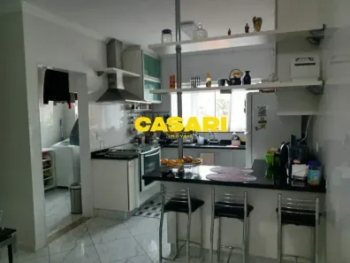 Sobrado com 3 Quartos à venda, 250m² no Nova Petrópolis, São Bernardo do Campo