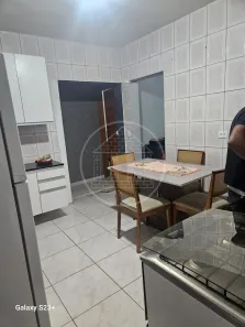 Casa com 2 Quartos à venda, 75m² no Parque Santa Cecília (Grajaú), São Paulo
