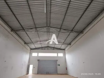 Galpão/Depósito/Armazém para alugar, 231m² no Morada Nova, Uberlândia