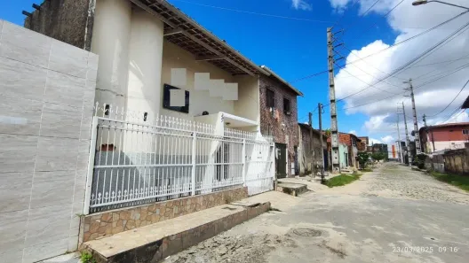 Sala Comercial com 2 Quartos à venda, 151m² no Carlito Pamplona, Fortaleza