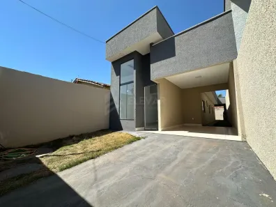 Casa com 3 Quartos à venda, 100m² no Setor Colonial Sul, Aparecida de Goiânia