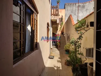Casa com 3 Quartos à venda, 171m² no Parque dos Príncipes, Jacareí