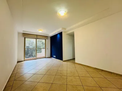 Apartamento com 3 Quartos para alugar, 68m² no Vila Sofia, São Paulo