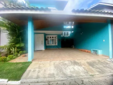 Casa de Condomínio com 3 Quartos à venda, 205m² no Jardim Santa Maria, Jacareí