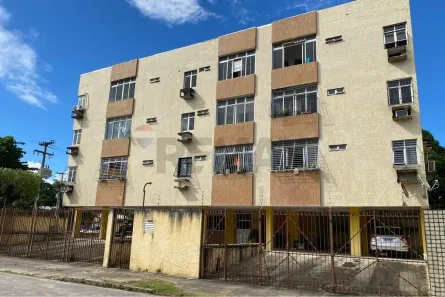 Apartamento com 3 Quartos para alugar, 73m² no Afogados, Recife