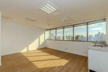Sala Comercial para alugar, 36m² no Menino Deus, Porto Alegre