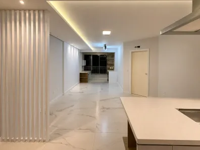 Apartamento com 2 Quartos à venda, 81m² no Coqueiros, Florianópolis