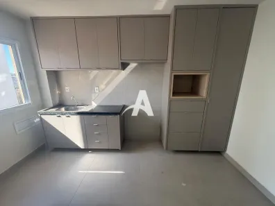 Apartamento com 3 Quartos para alugar, 80m² no Tubalina, Uberlândia