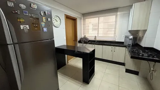 Apartamento com 3 Quartos à venda, 133m² no Setor Bueno, Goiânia