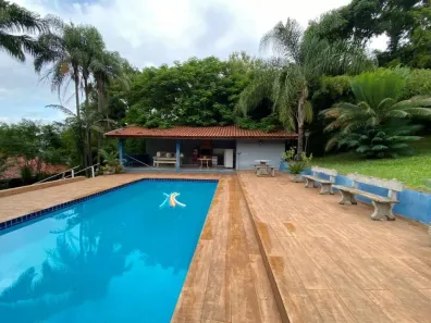 Fazenda/Sítio com 4 Quartos à venda, 391m² no Chácara Lucília, Americana