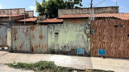 Casa com 1 Quarto à venda, 53m² no Queimadas, Horizonte