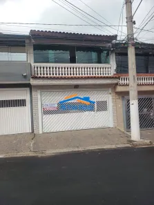 Sobrado com 3 Quartos à venda, 212m² no Cidade das Flores, Osasco