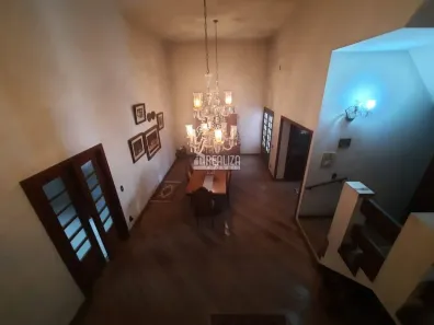 Casa com 4 Quartos à venda, 467m² no Mercês, Uberaba