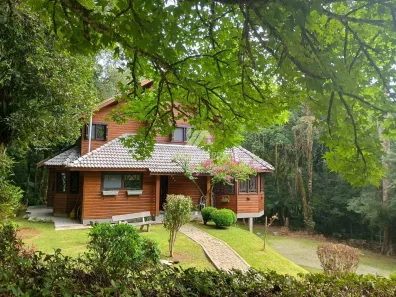 Casa com 5 Quartos à venda, 250m² no Centro, Gramado