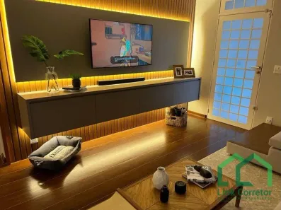 Casa com 4 Quartos à venda, 234m² no Vila Brandina, Campinas