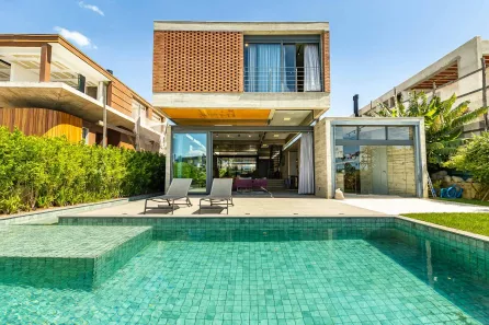 Casa de Condomínio com 3 Quartos à venda, 384m² no , Eldorado do Sul